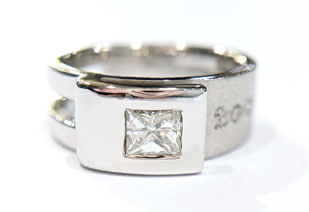 鑽石戒指 $39800 (2021)