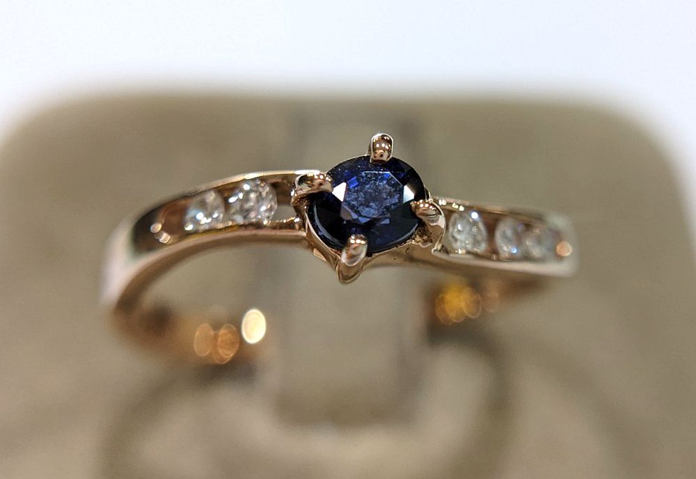 藍寶戒指 $3600 (13225)