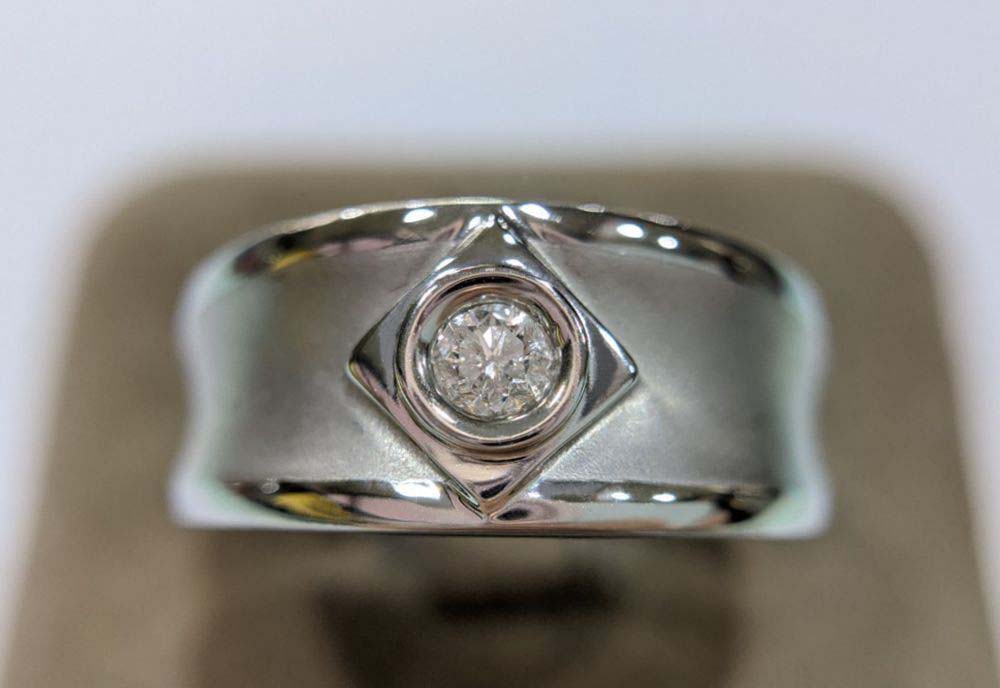 鑽石戒指 $8000 (1390)