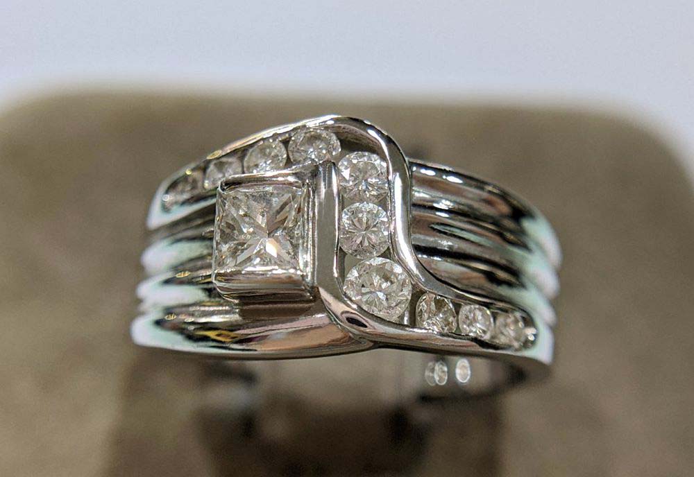鑽石戒指 $12800 (9996)