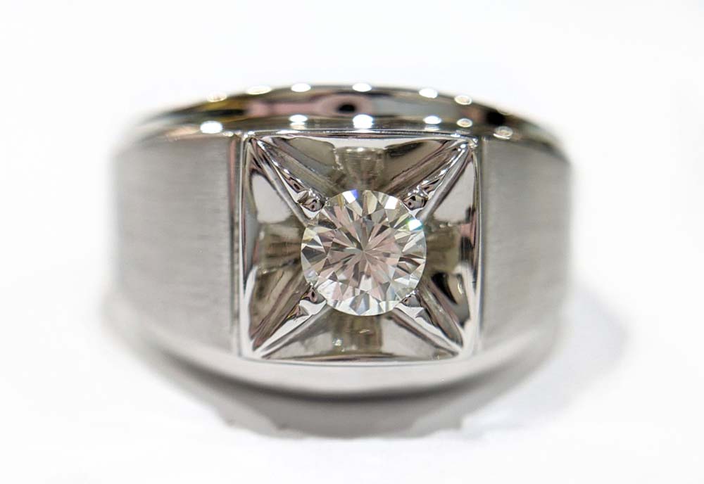 鑽石戒指 $18800 (578)