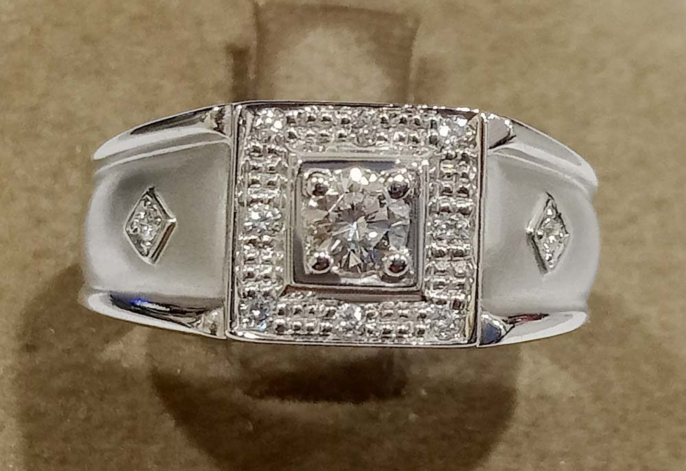 鑽石戒指 $17600 (1953)