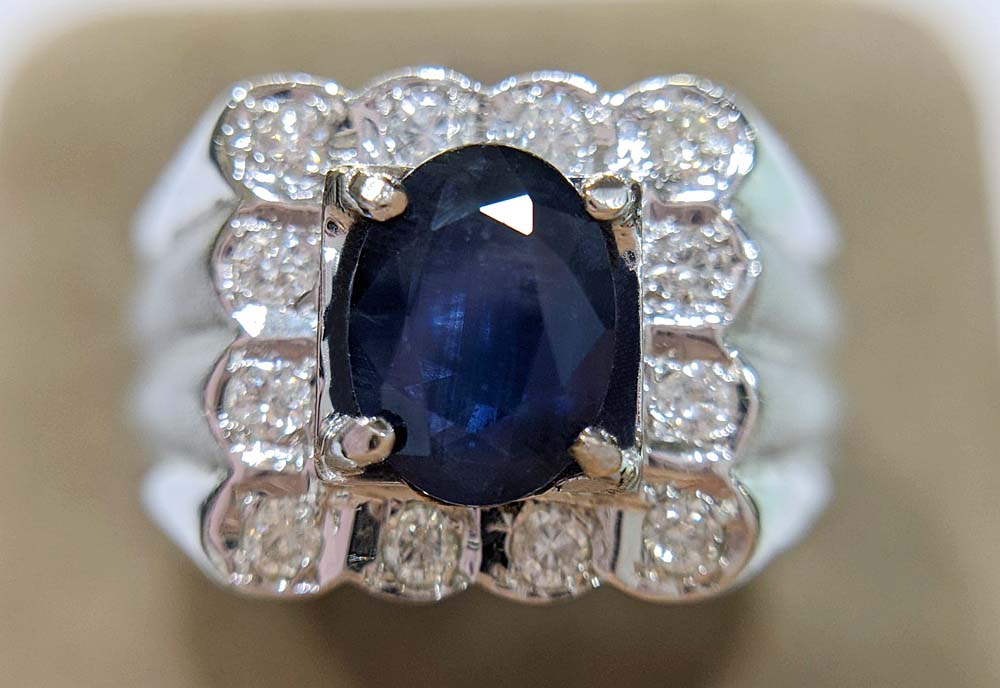 藍寶戒指 $20000 (12895)